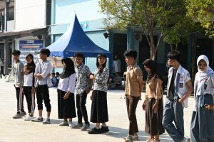 Edukasi Tata Tertib Pakaian lewat Fashion Show, SMAN 6 Tangerang Kemas MPLS dengan Cara Unik dan Interaktif